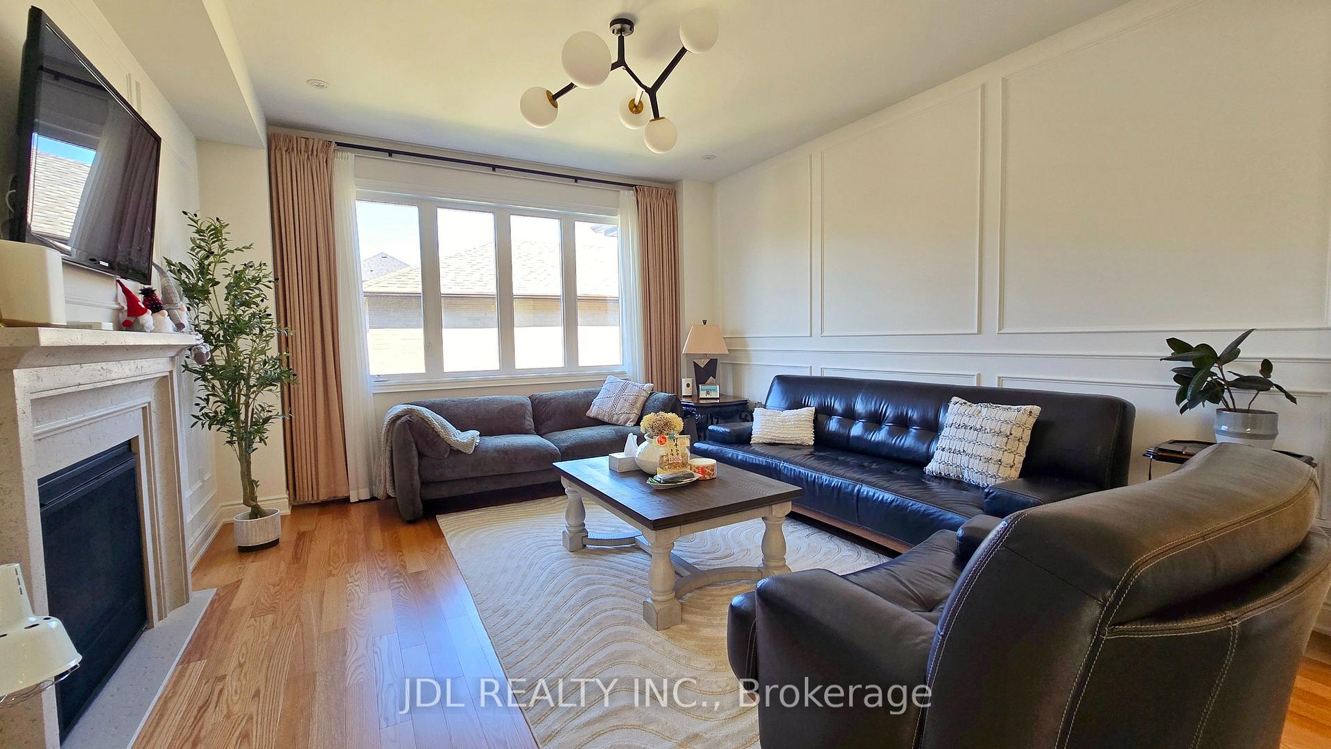 Photo 8 of 87 Albert Newell Drive, Markham, Cornell — HOMEH