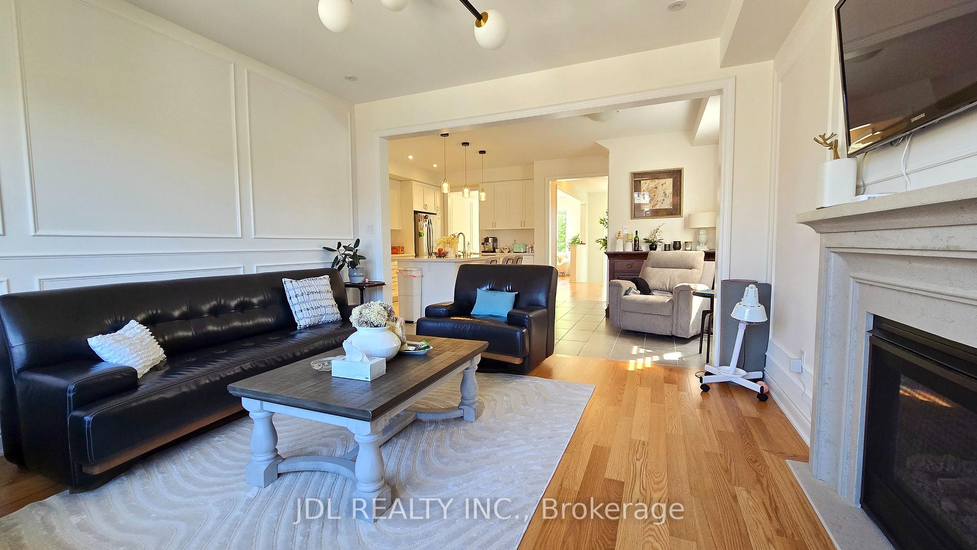 Photo 11 of 87 Albert Newell Drive, Markham, Cornell — HOMEH