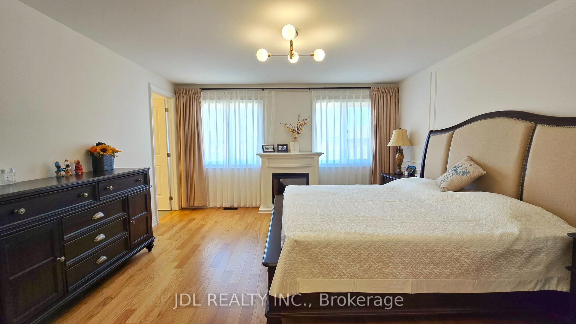 Photo 25 of 87 Albert Newell Drive, Markham, Cornell — HOMEH