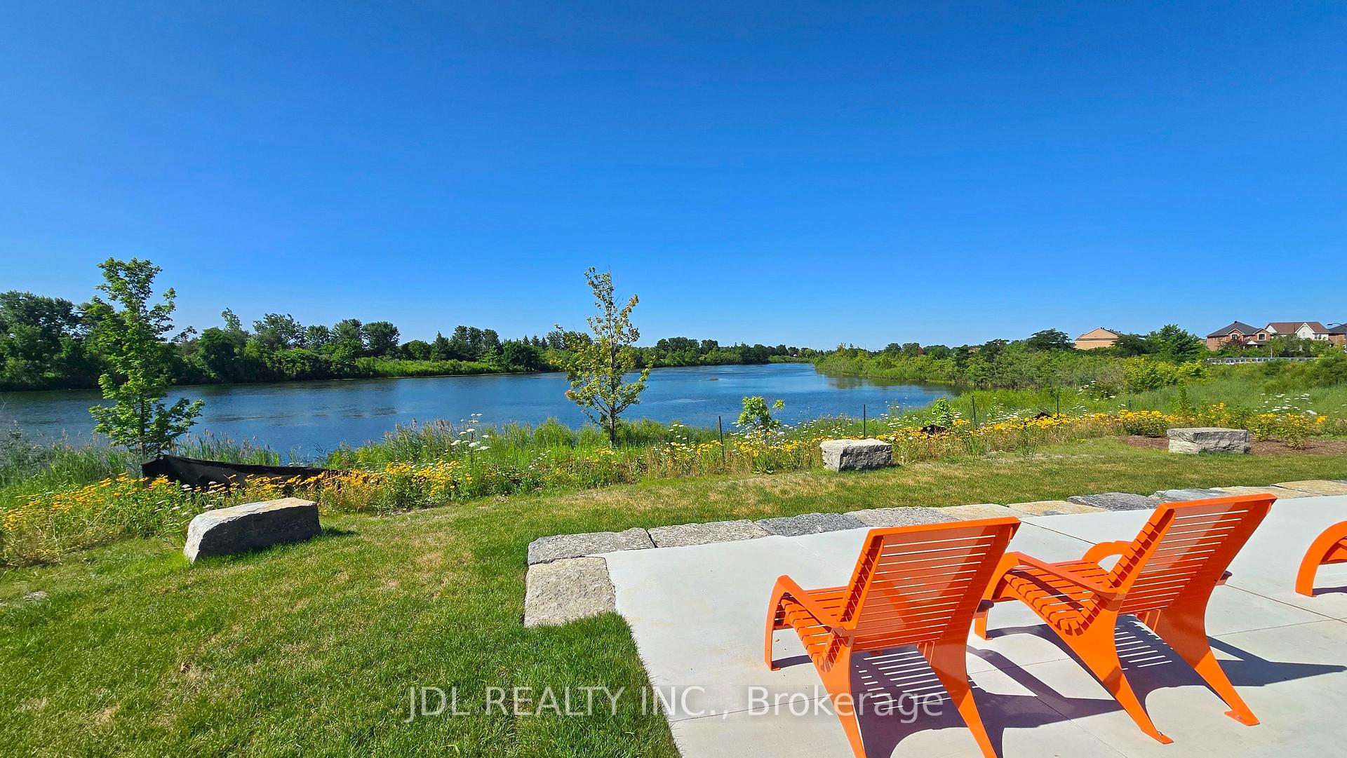 Photo 38 of 87 Albert Newell Drive, Markham, Cornell — HOMEH