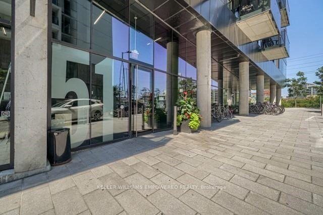 Photo 2 of Unit 1105, 51 Trolley Crescent, Toronto, Moss Park — HOMEH
