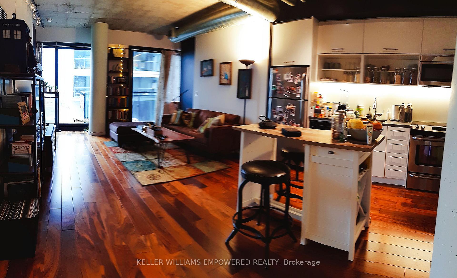 Photo 4 of Unit 1105, 51 Trolley Crescent, Toronto, Moss Park — HOMEH