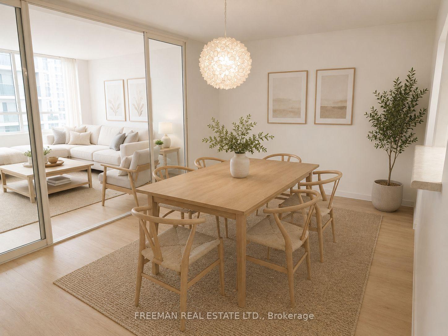 Photo 7 of Unit 2405, 633 Bay Street, Toronto, Bay Street Corridor — HOMEH