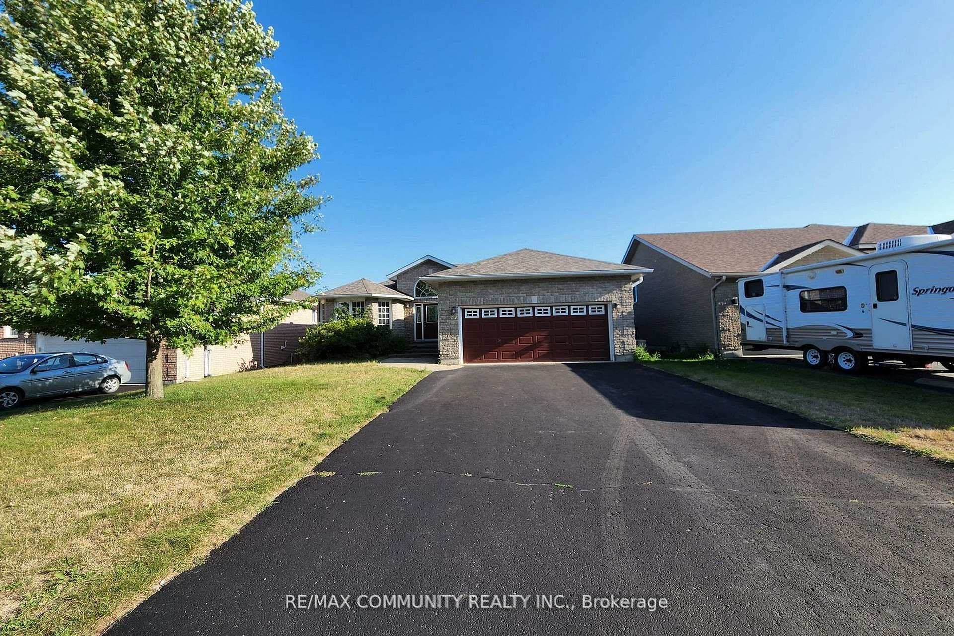 Photo 2 of 24 Sunshine Lane, Quinte West, Murray Ward — HOMEH