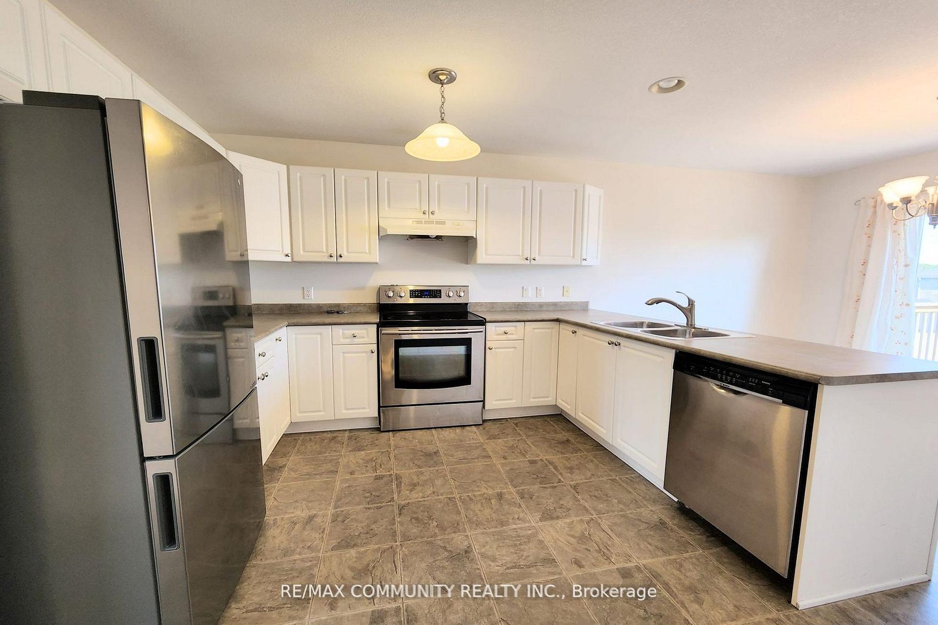 Photo 8 of 24 Sunshine Lane, Quinte West, Murray Ward — HOMEH