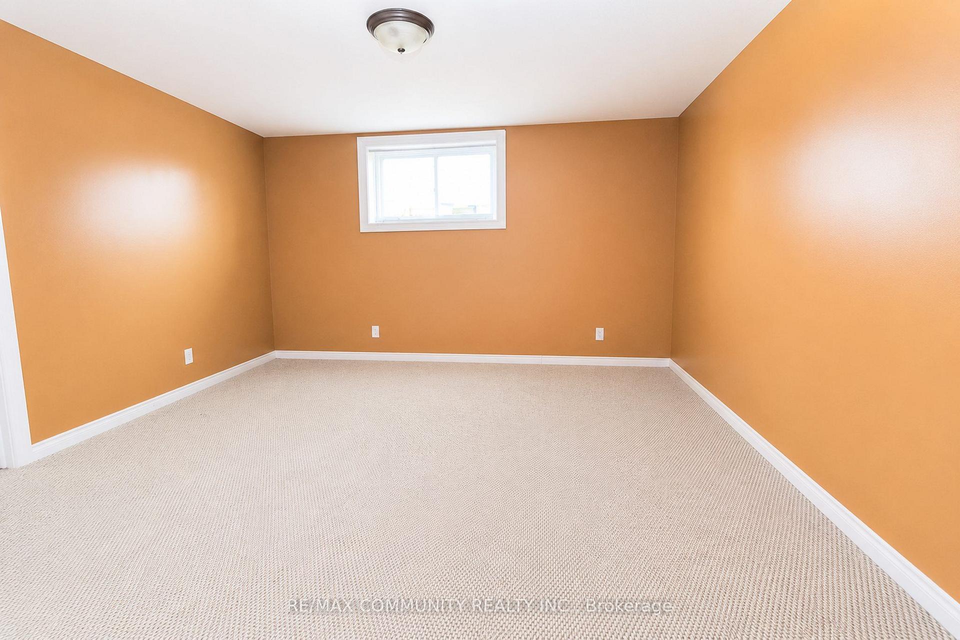 Photo 16 of 24 Sunshine Lane, Quinte West, Murray Ward — HOMEH