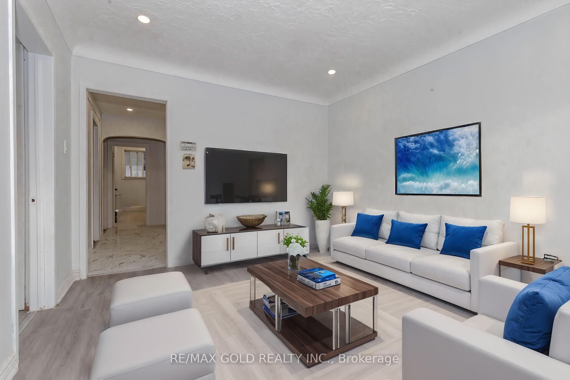 Photo 5 of 55 Hamilton Street, St. Catharines, Western Hill — HOMEH