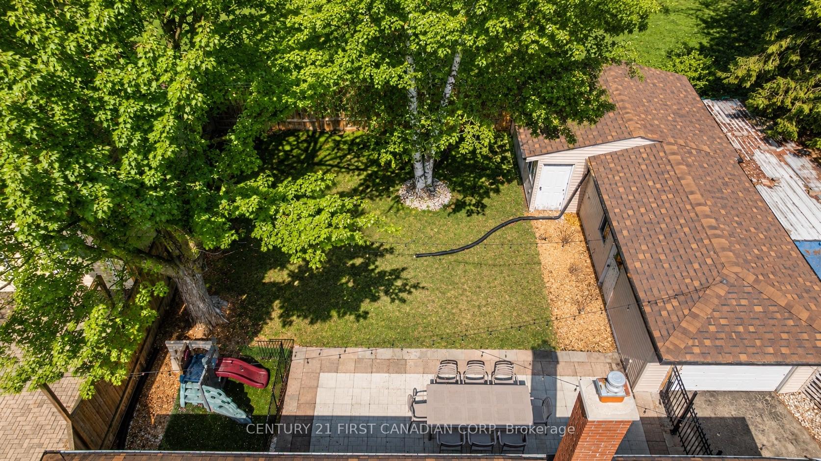 Photo 26 of 36 Edgewood Drive, Kitchener, Cherry Hill — HOMEH