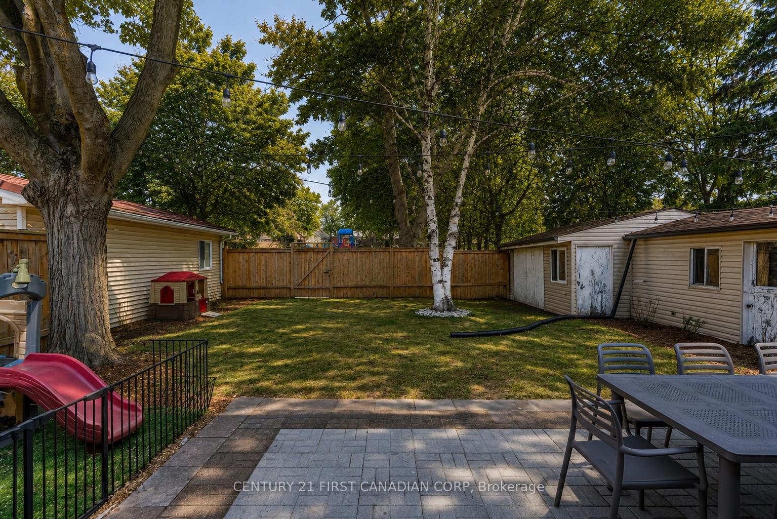 Photo 29 of 36 Edgewood Drive, Kitchener, Cherry Hill — HOMEH
