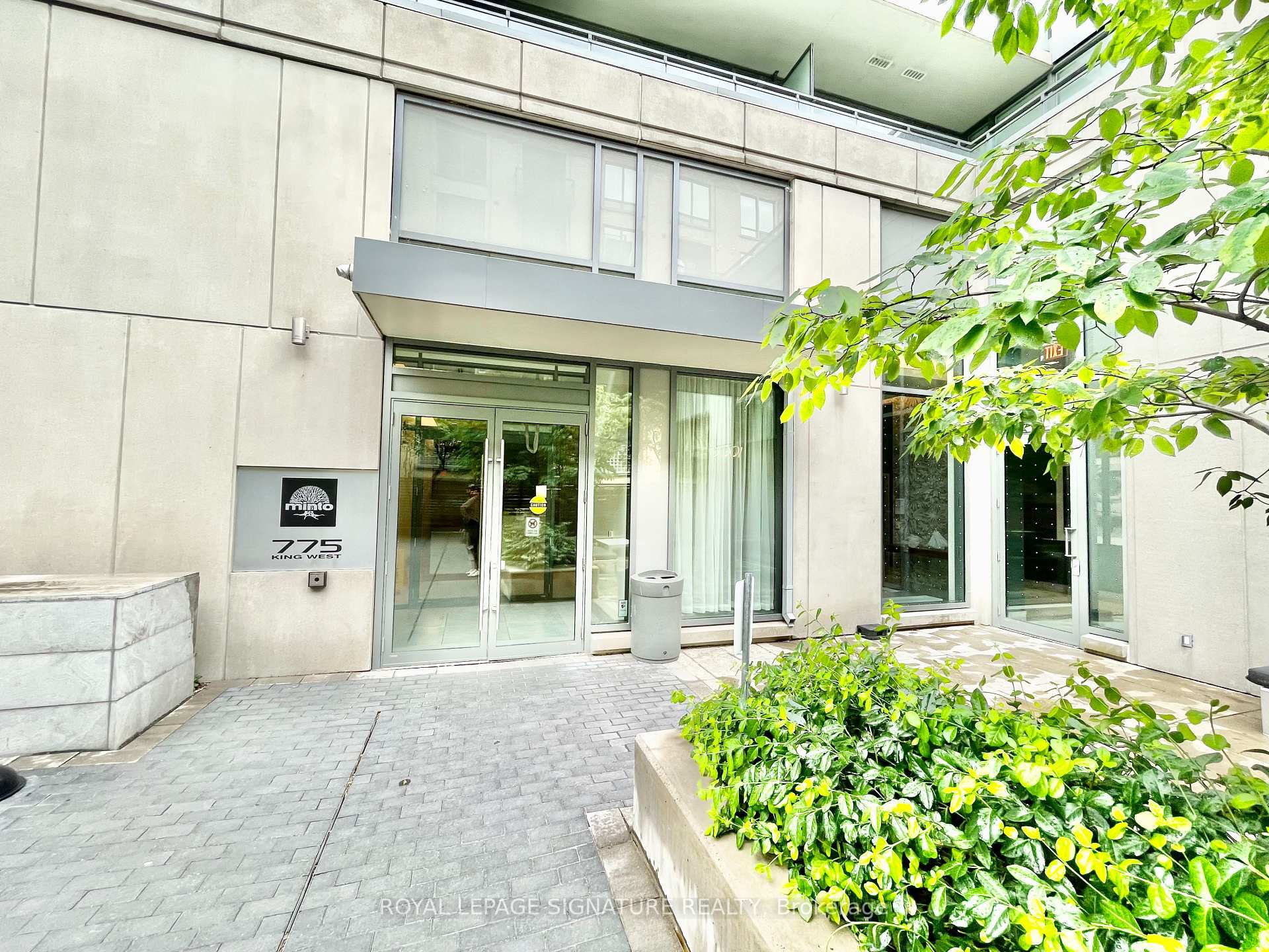 Front of Unit 713, 775 King Street W