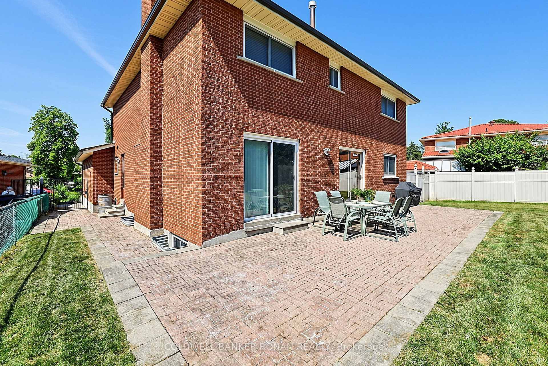 Photo 39 of 33 Marevan Place, Vaughan, East Woodbridge — HOMEH