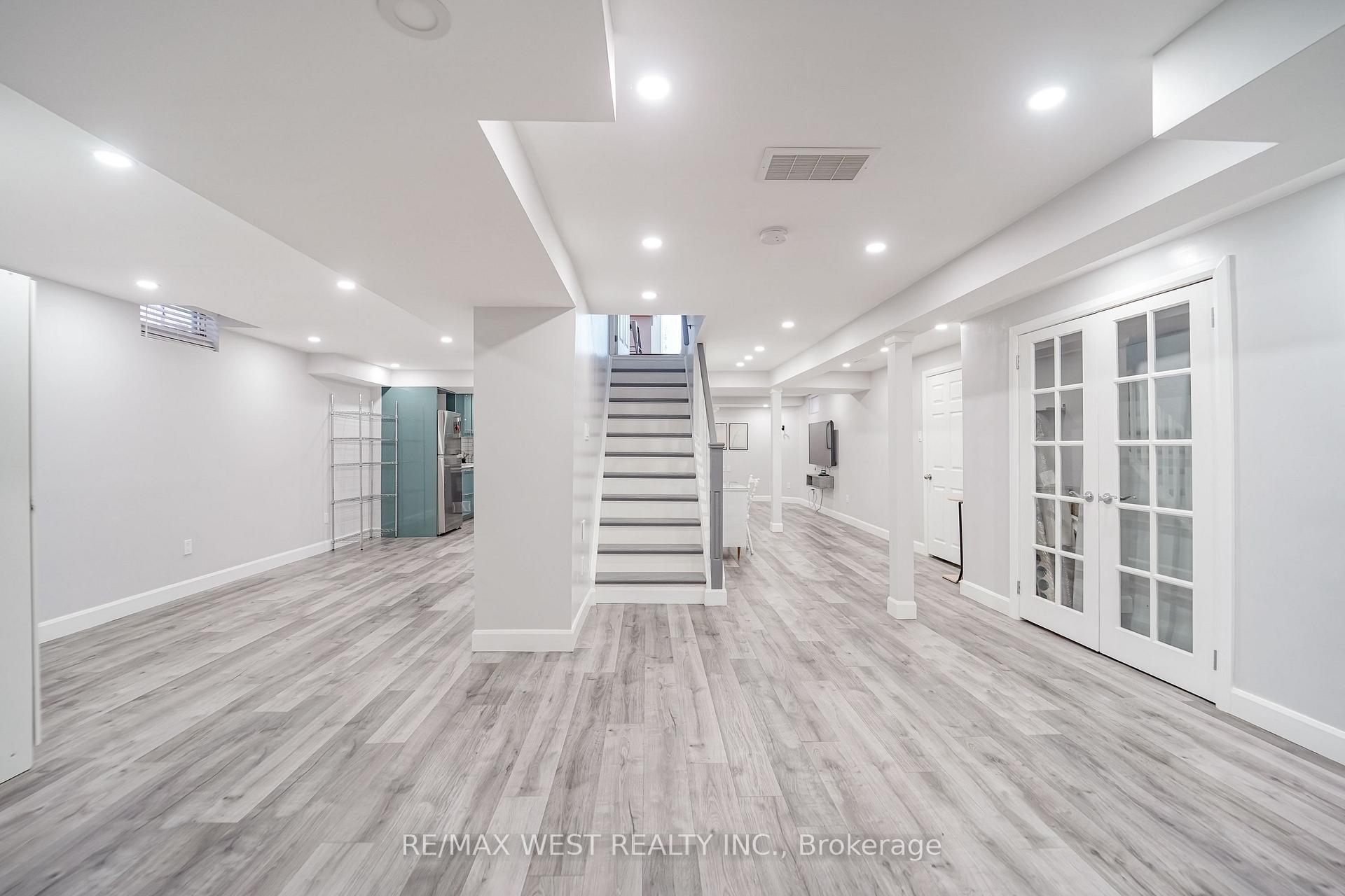 Photo 16 of 7206 Terragar Boulevard, Mississauga, Lisgar — HOMEH