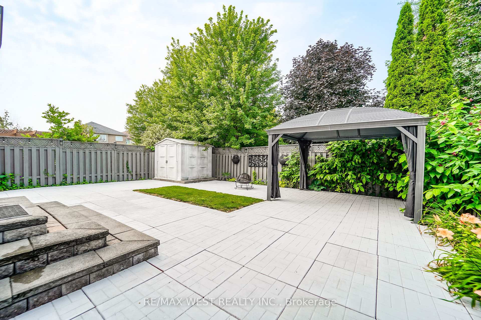Photo 21 of 7206 Terragar Boulevard, Mississauga, Lisgar — HOMEH
