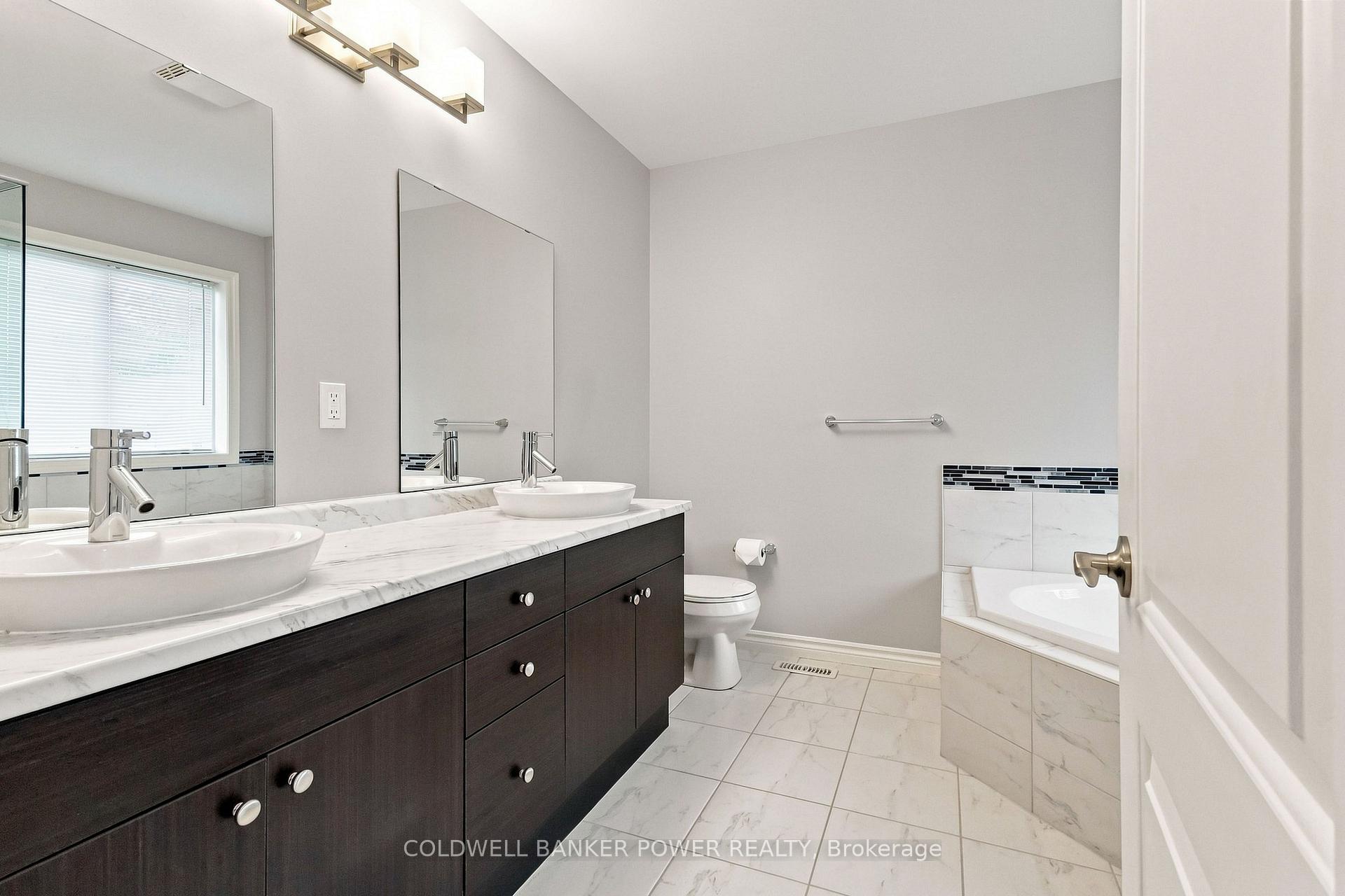 Photo 23 of 2241 Buroak Drive, London, North S — HOMEH