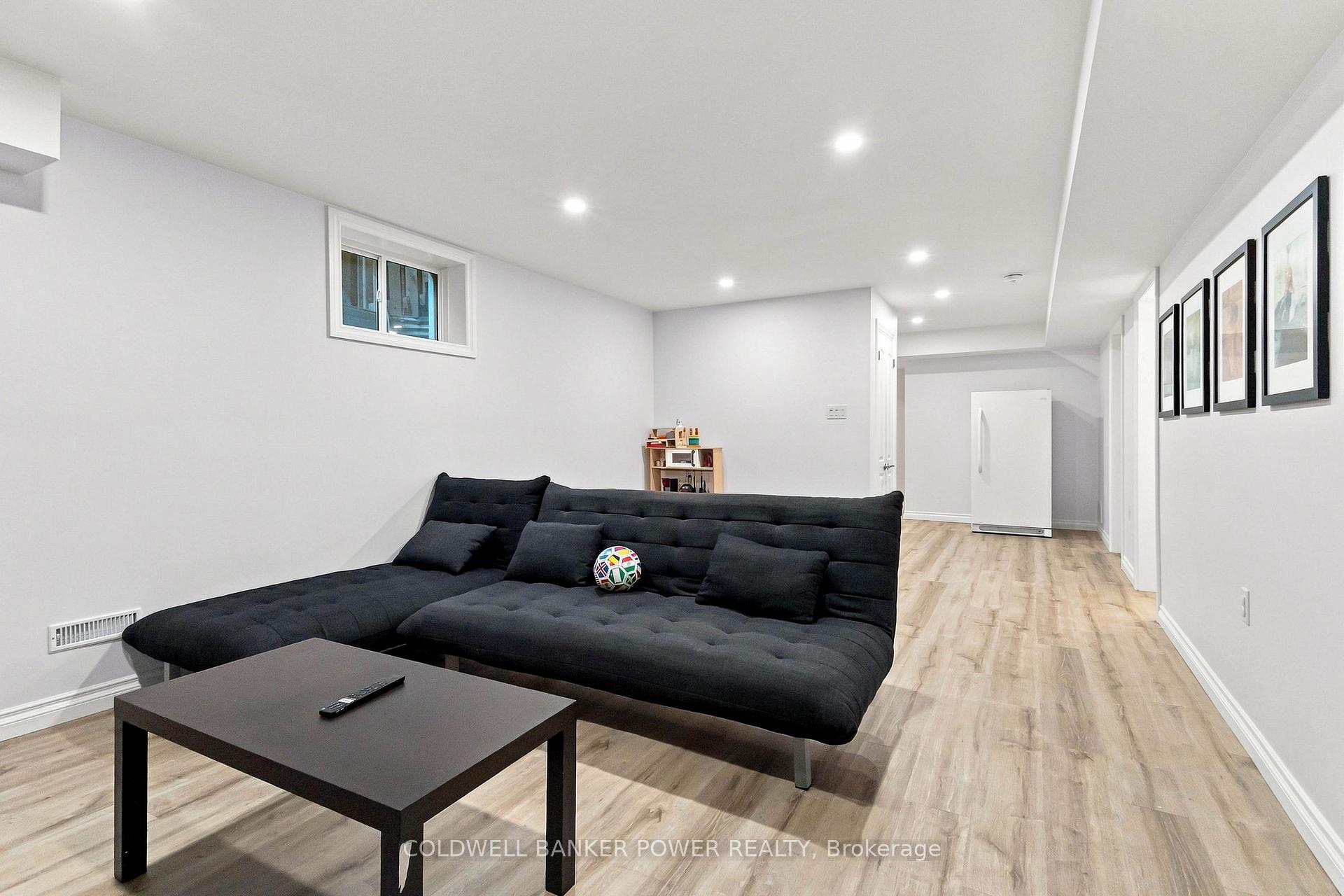Photo 31 of 2241 Buroak Drive, London, North S — HOMEH