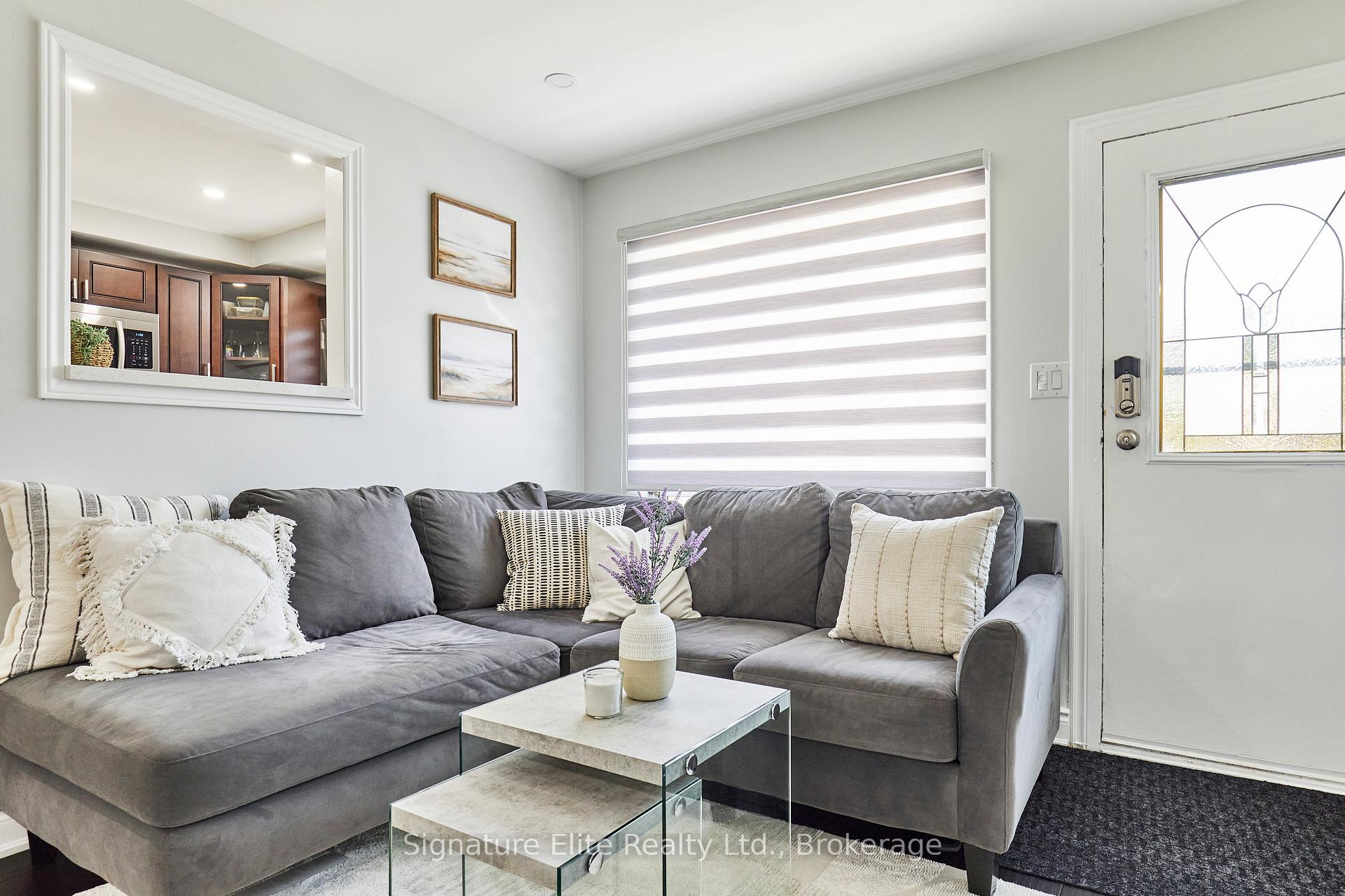 Photo of Unit 48, 1100 Oxford Street