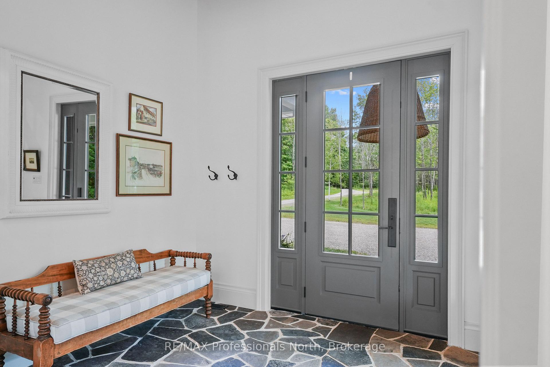 Photo 6 of 1018 Flagstone Lane, Minden Hills, Minden — HOMEH