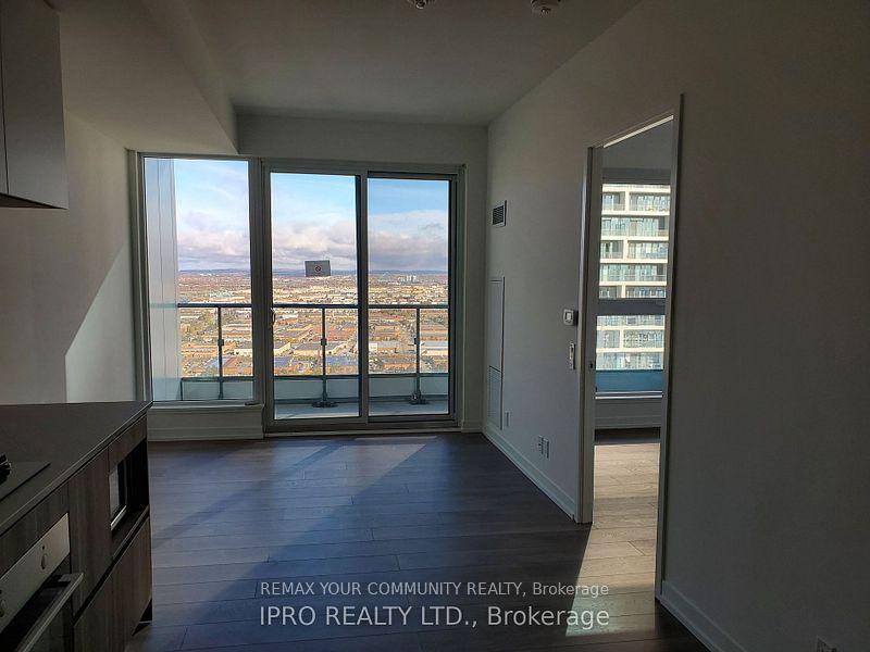 Photo 12 of Unit 4111, 5 Buttermill Avenue, Vaughan, Vaughan Corporate Centre — HOMEH