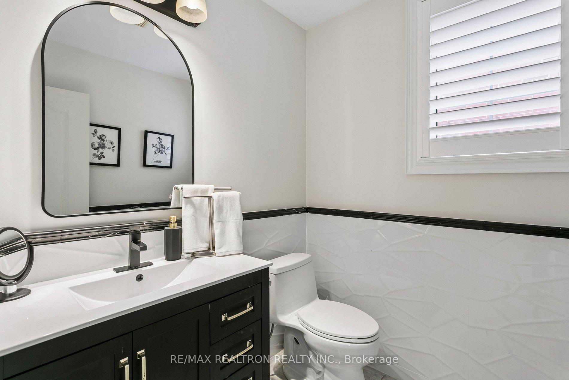 Photo 17 of 2207 Mariposa Road, Oakville, Westmount — HOMEH