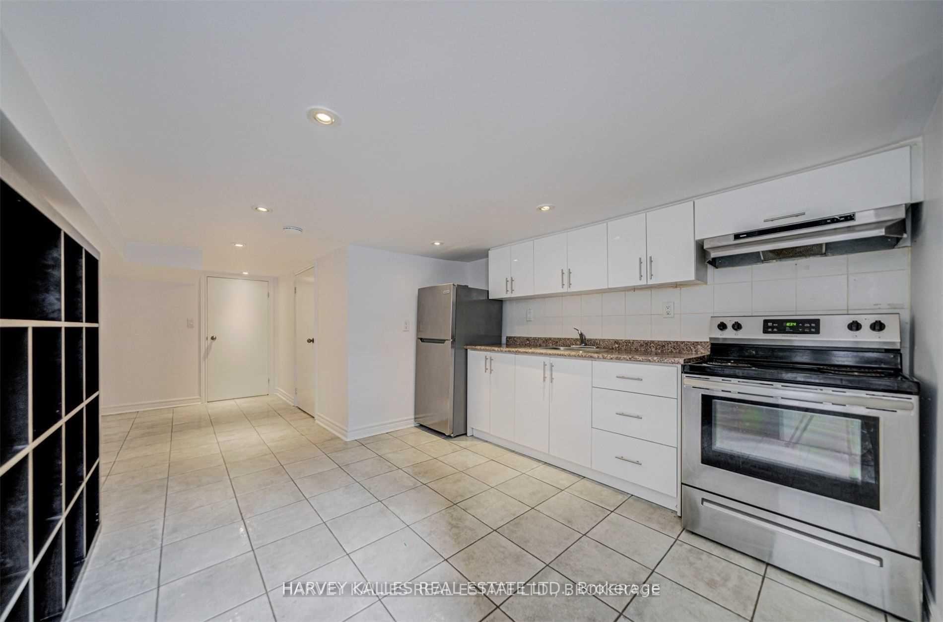 Photo 5 of Unit Lower, 184 Cedric Avenue, Toronto, Oakwood Village — HOMEH