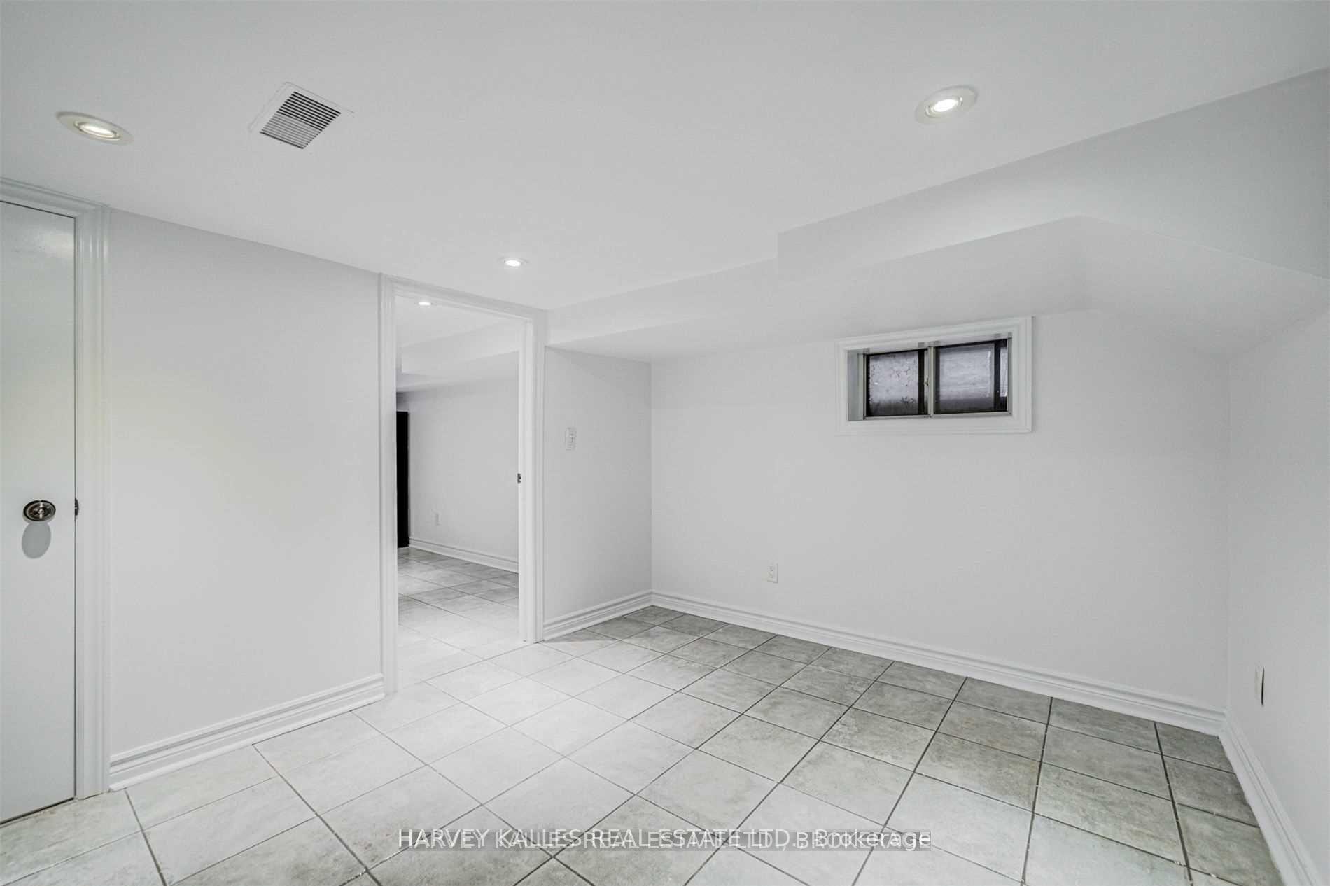 Photo 13 of Unit Lower, 184 Cedric Avenue, Toronto, Oakwood Village — HOMEH
