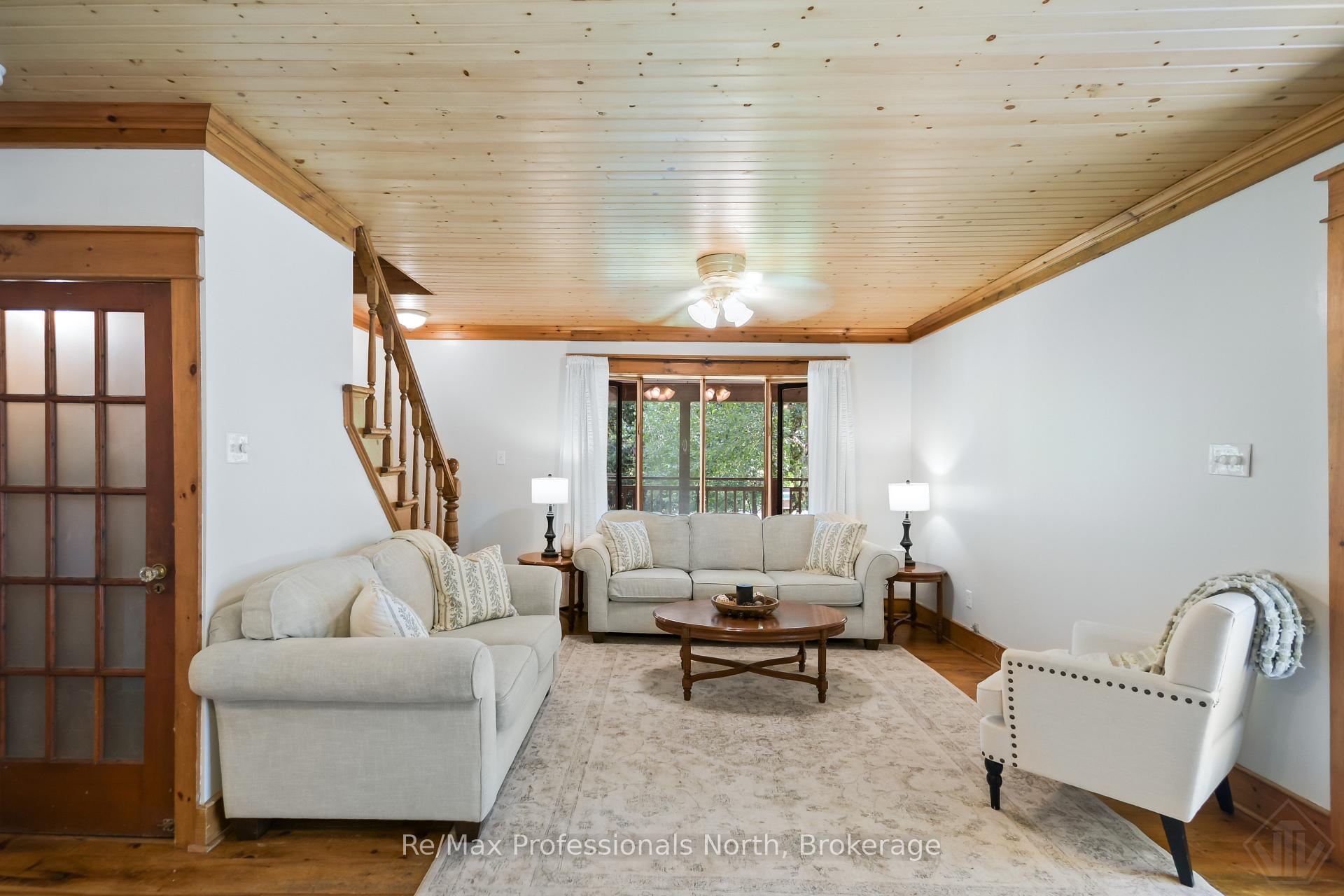 Photo 8 of 1658 Housey's Rapids Road, Gravenhurst, Ryde — HOMEH