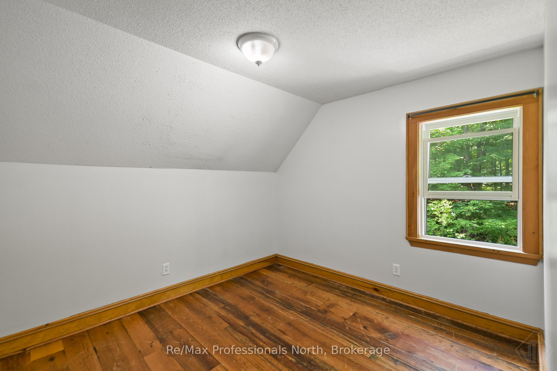 Photo 27 of 1658 Housey's Rapids Road, Gravenhurst, Ryde — HOMEH