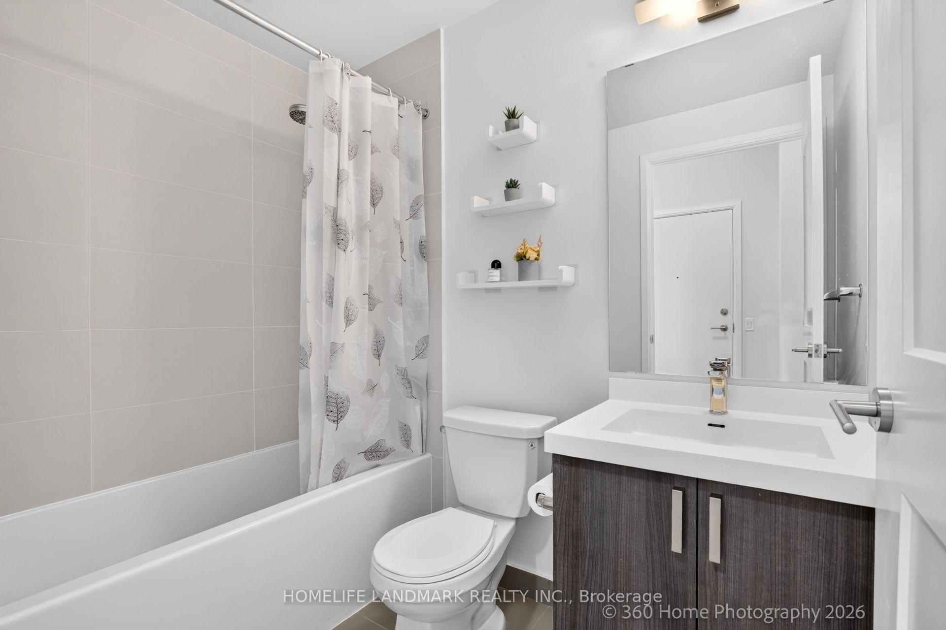 Photo 9 of Unit 3604, 7895 Jane Street, Vaughan, Concord — HOMEH