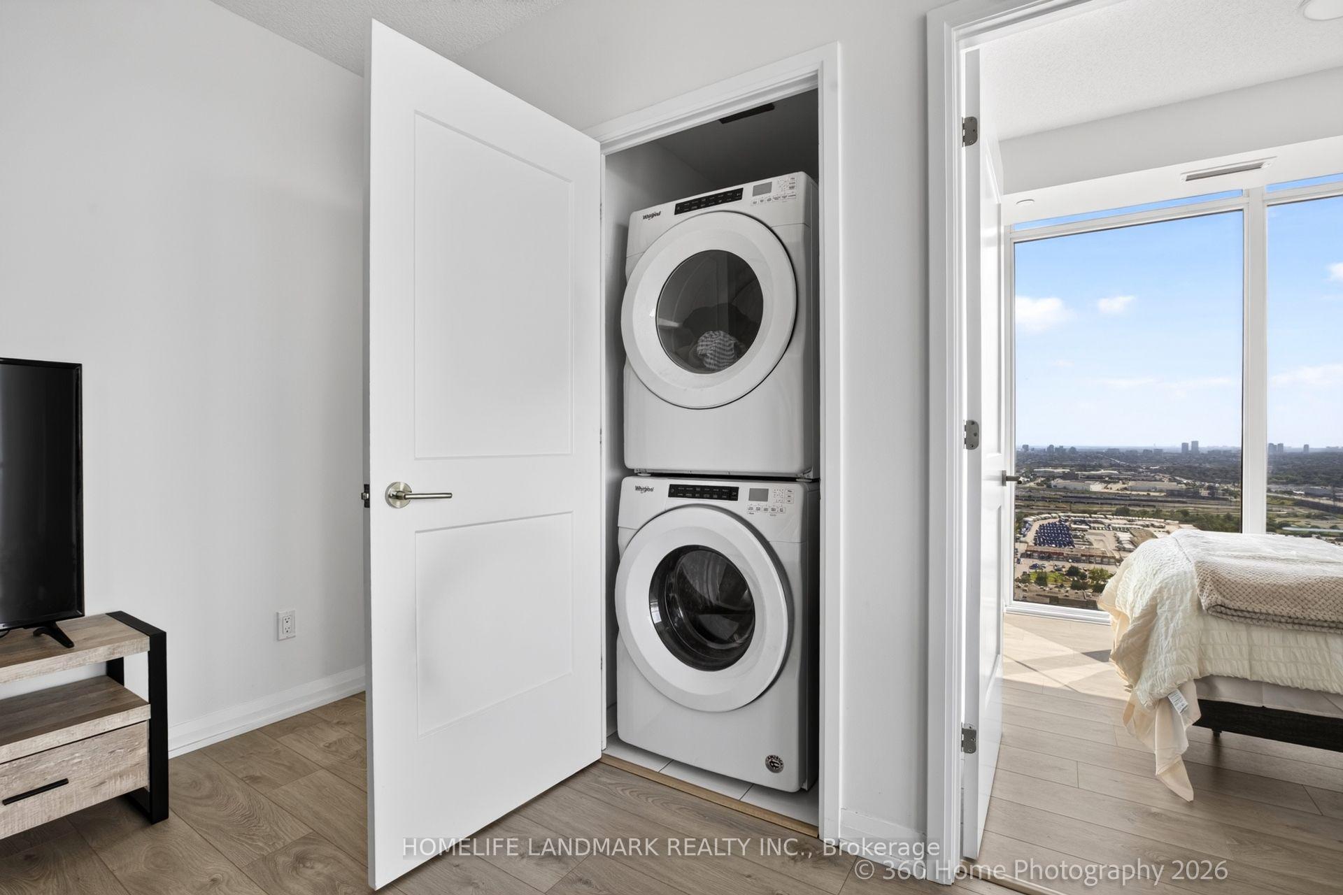 Photo 16 of Unit 3604, 7895 Jane Street, Vaughan, Concord — HOMEH