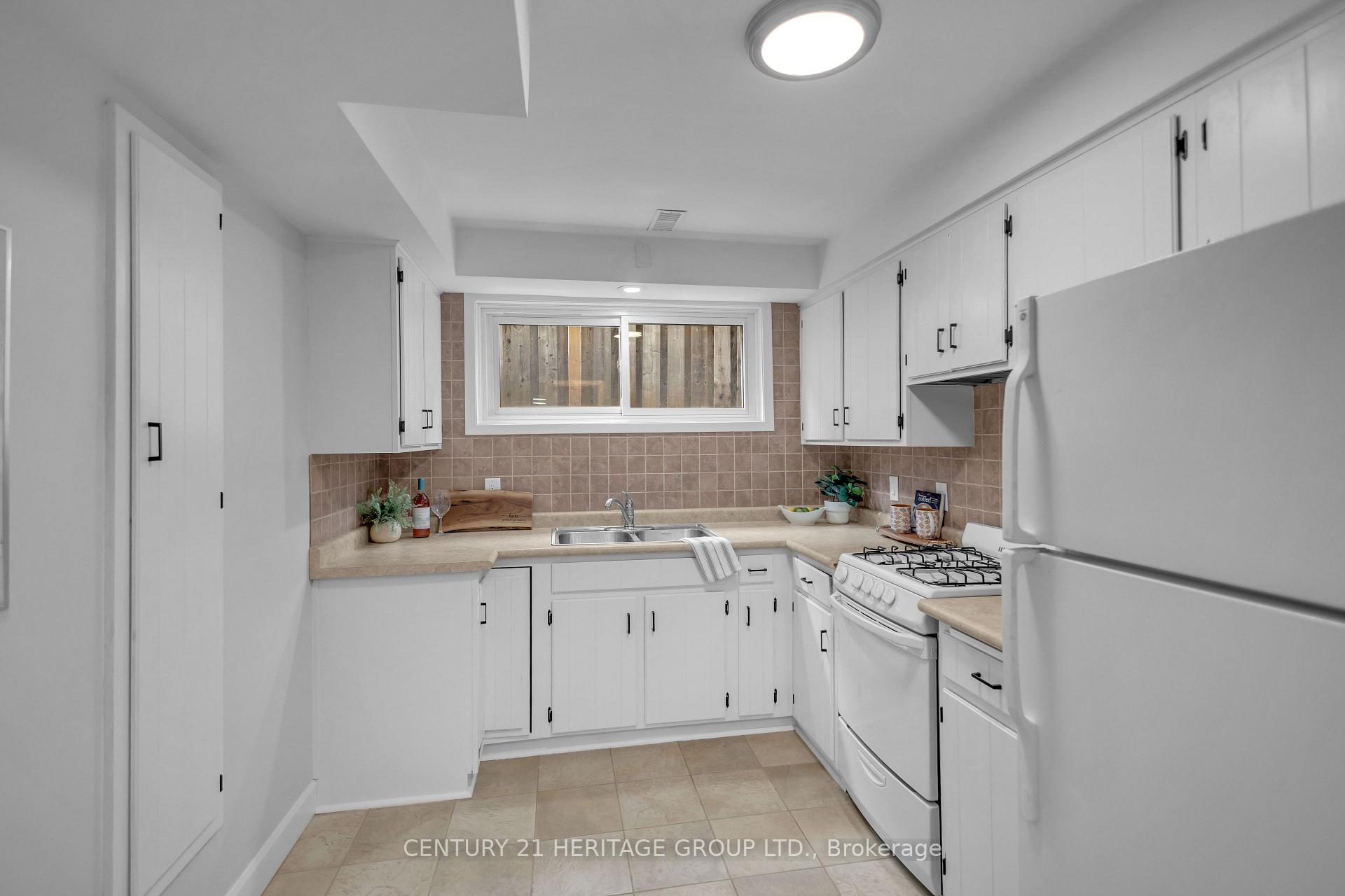 Photo 29 of 17 Stodola Drive, Brantford, Henderson-Sky Acres — HOMEH
