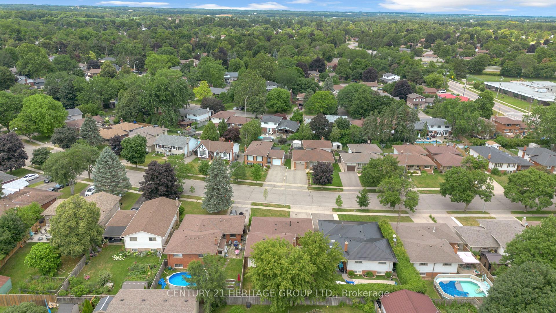 Photo 50 of 17 Stodola Drive, Brantford, Henderson-Sky Acres — HOMEH