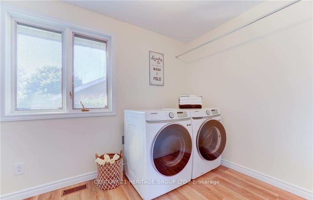Photo 13 of 184 Hull Road, Strathroy-Caradoc, NE — HOMEH