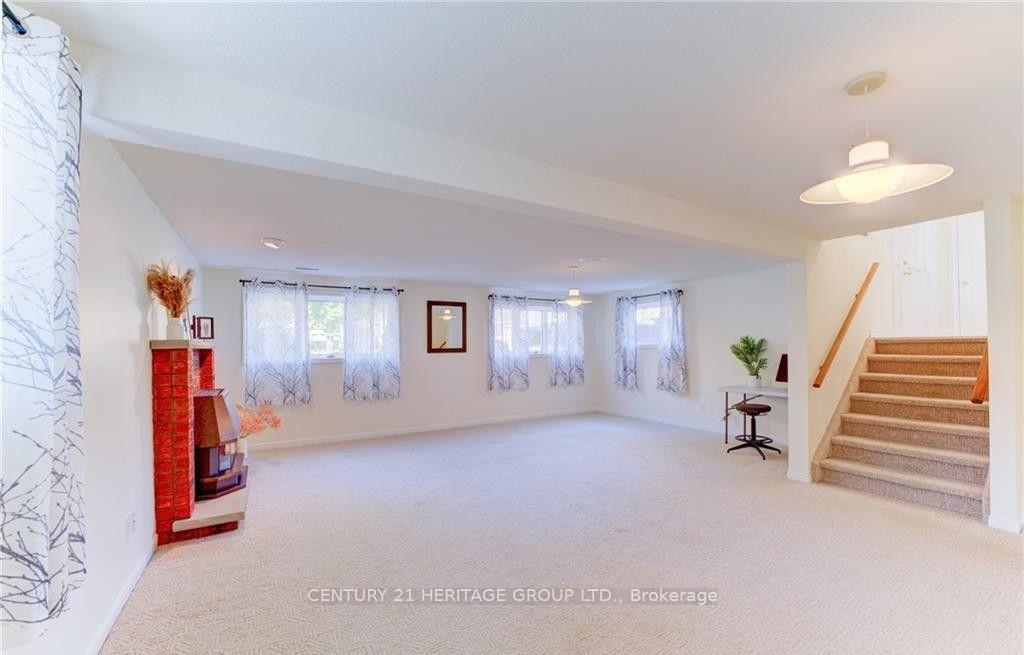 Photo 15 of 184 Hull Road, Strathroy-Caradoc, NE — HOMEH