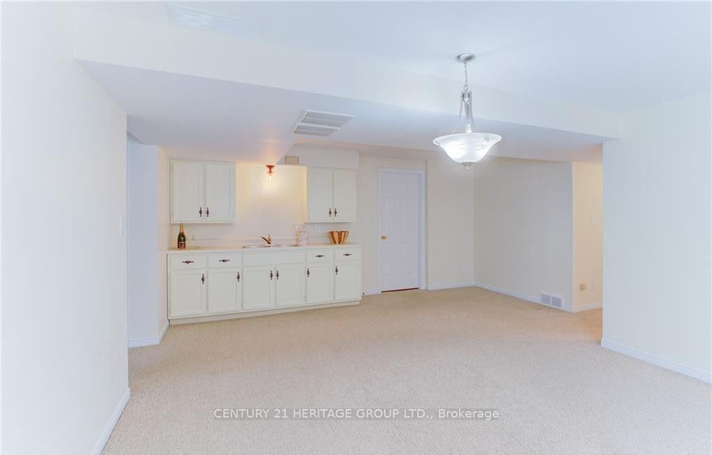 Photo 17 of 184 Hull Road, Strathroy-Caradoc, NE — HOMEH