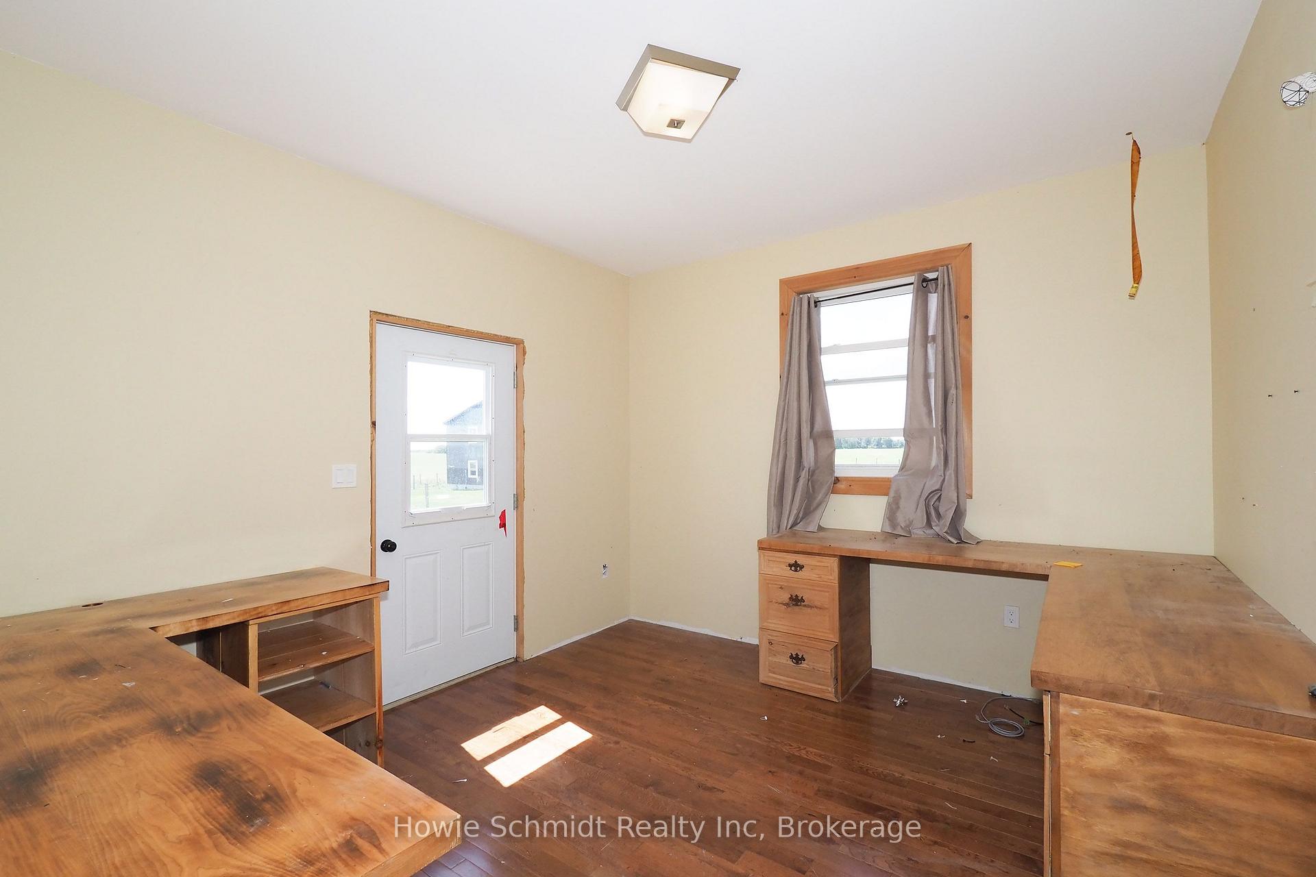 Photo 13 of 45169 Jamestown Road, Huron East, Grey — HOMEH