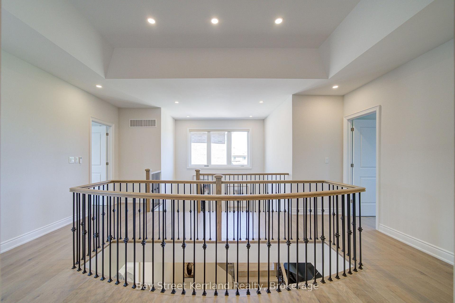 Photo 18 of 2267 Saw Whet Boulevard, Oakville, Glen Abbey — HOMEH