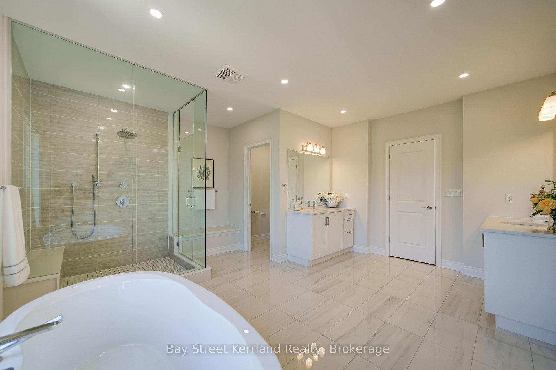 Photo 22 of 2267 Saw Whet Boulevard, Oakville, Glen Abbey — HOMEH