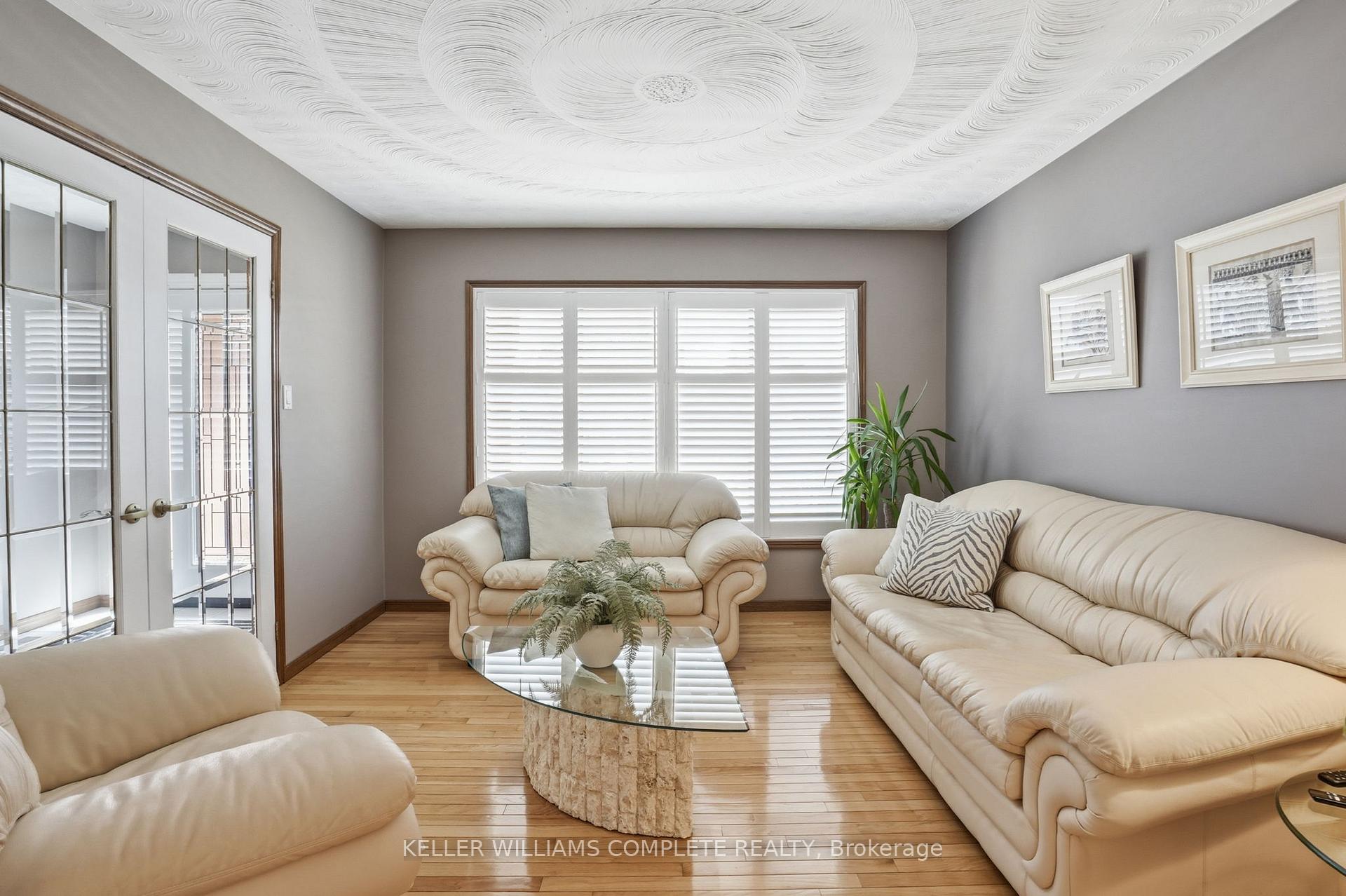 Photo 5 of 32 Highbury Drive, Hamilton, Stoney Creek Mountain — HOMEH