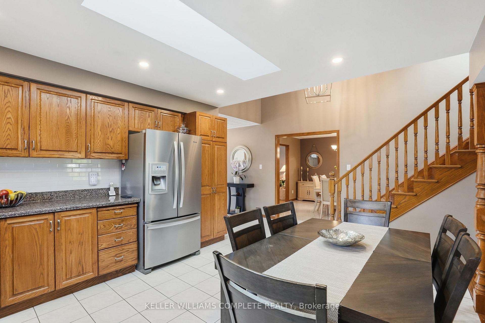 Photo 11 of 32 Highbury Drive, Hamilton, Stoney Creek Mountain — HOMEH