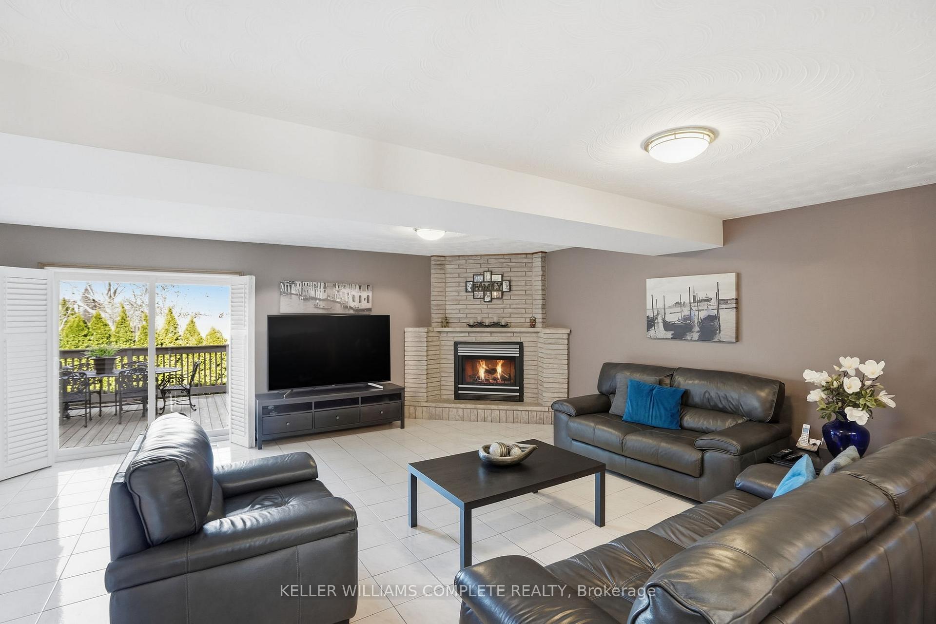 Photo 13 of 32 Highbury Drive, Hamilton, Stoney Creek Mountain — HOMEH