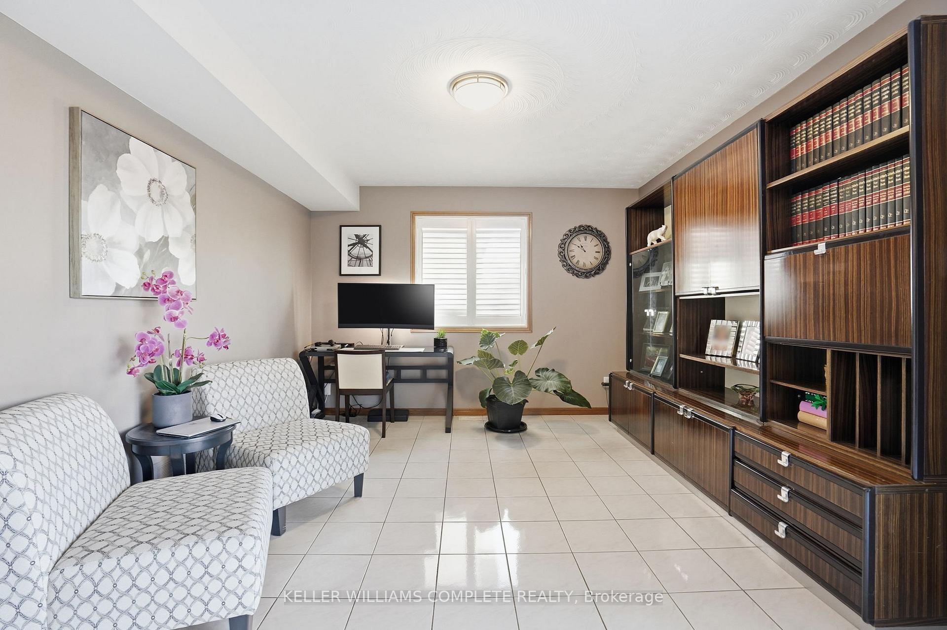 Photo 16 of 32 Highbury Drive, Hamilton, Stoney Creek Mountain — HOMEH