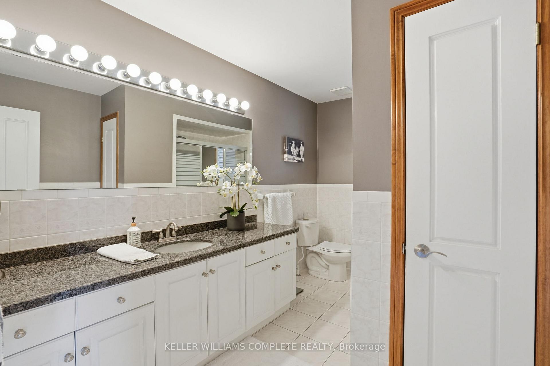 Photo 18 of 32 Highbury Drive, Hamilton, Stoney Creek Mountain — HOMEH