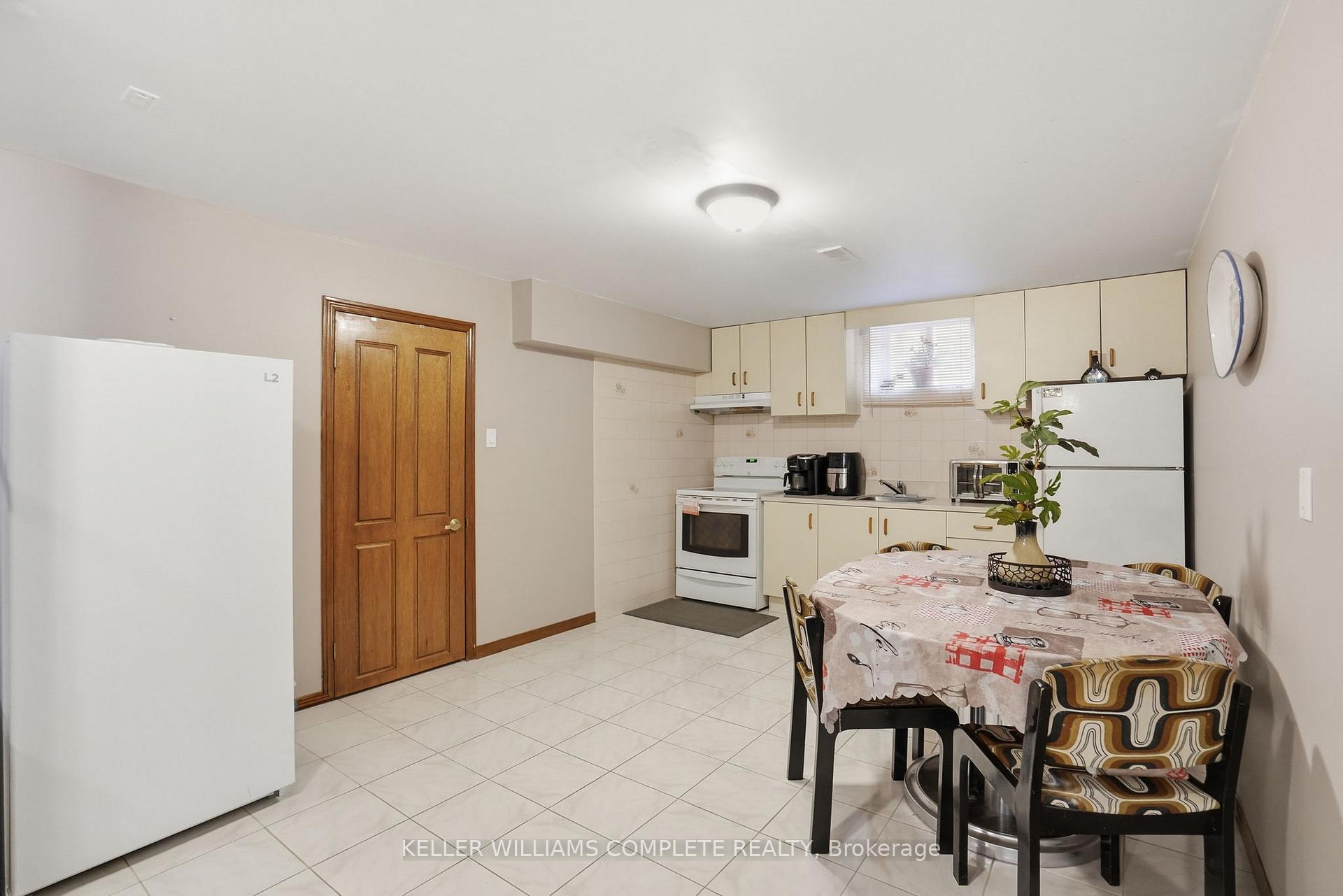 Photo 31 of 32 Highbury Drive, Hamilton, Stoney Creek Mountain — HOMEH