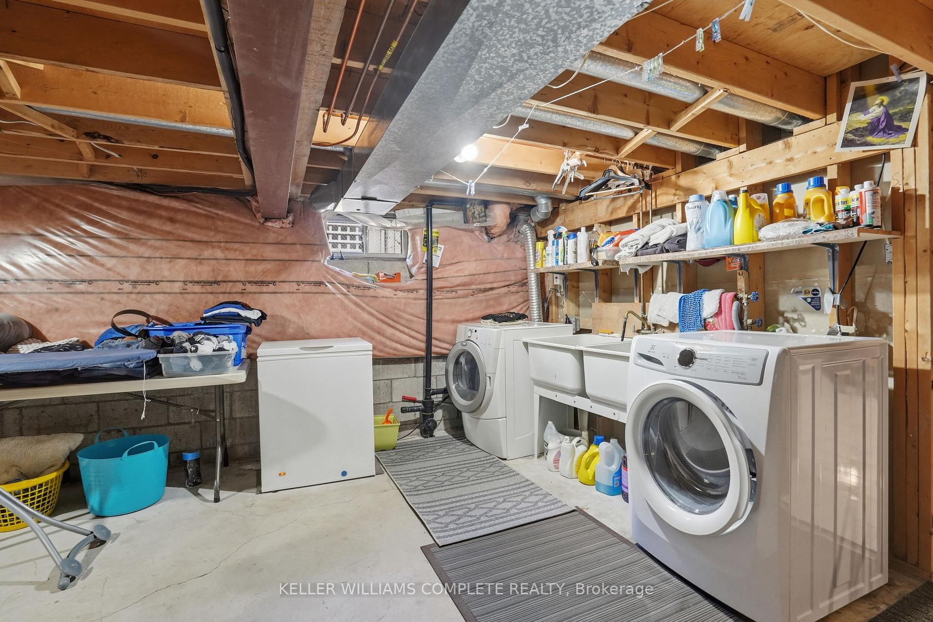 Photo 33 of 32 Highbury Drive, Hamilton, Stoney Creek Mountain — HOMEH