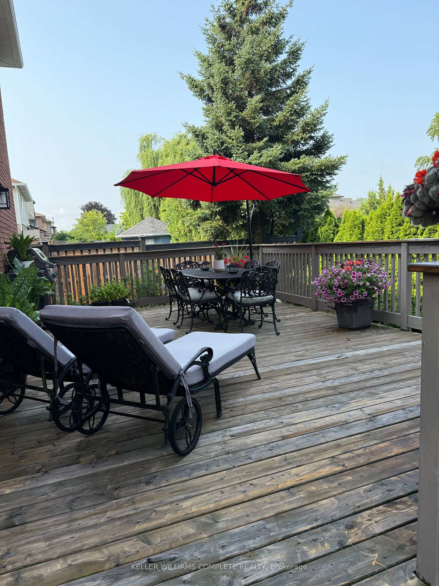 Photo 36 of 32 Highbury Drive, Hamilton, Stoney Creek Mountain — HOMEH