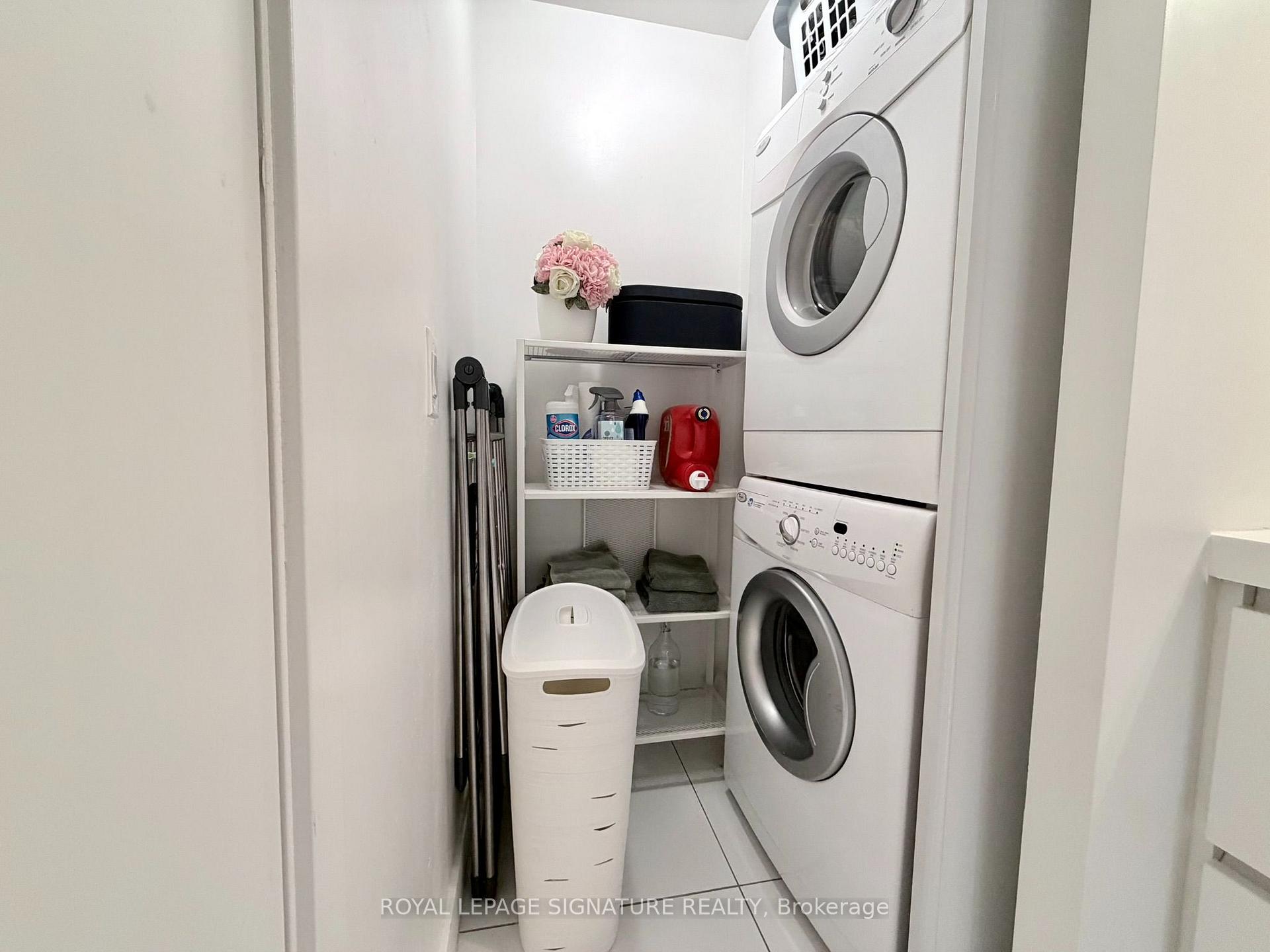 Photo 17 of Unit 4112, 85 Queens Wharf Road, Toronto, Waterfront Communities — HOMEH