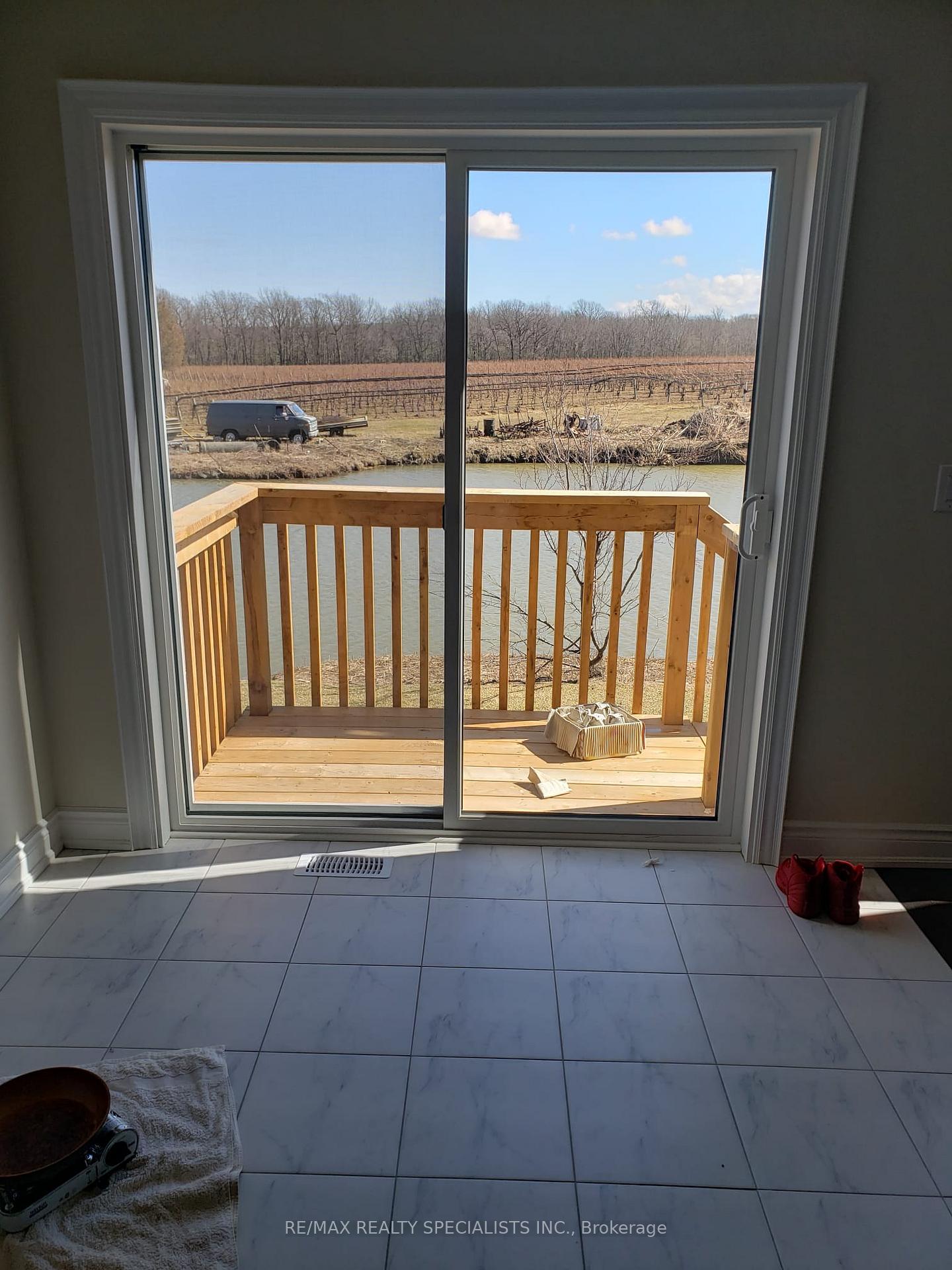 Photo 5 of 4179 Cherry Heights Boulevard, Lincoln, Beamsville — HOMEH