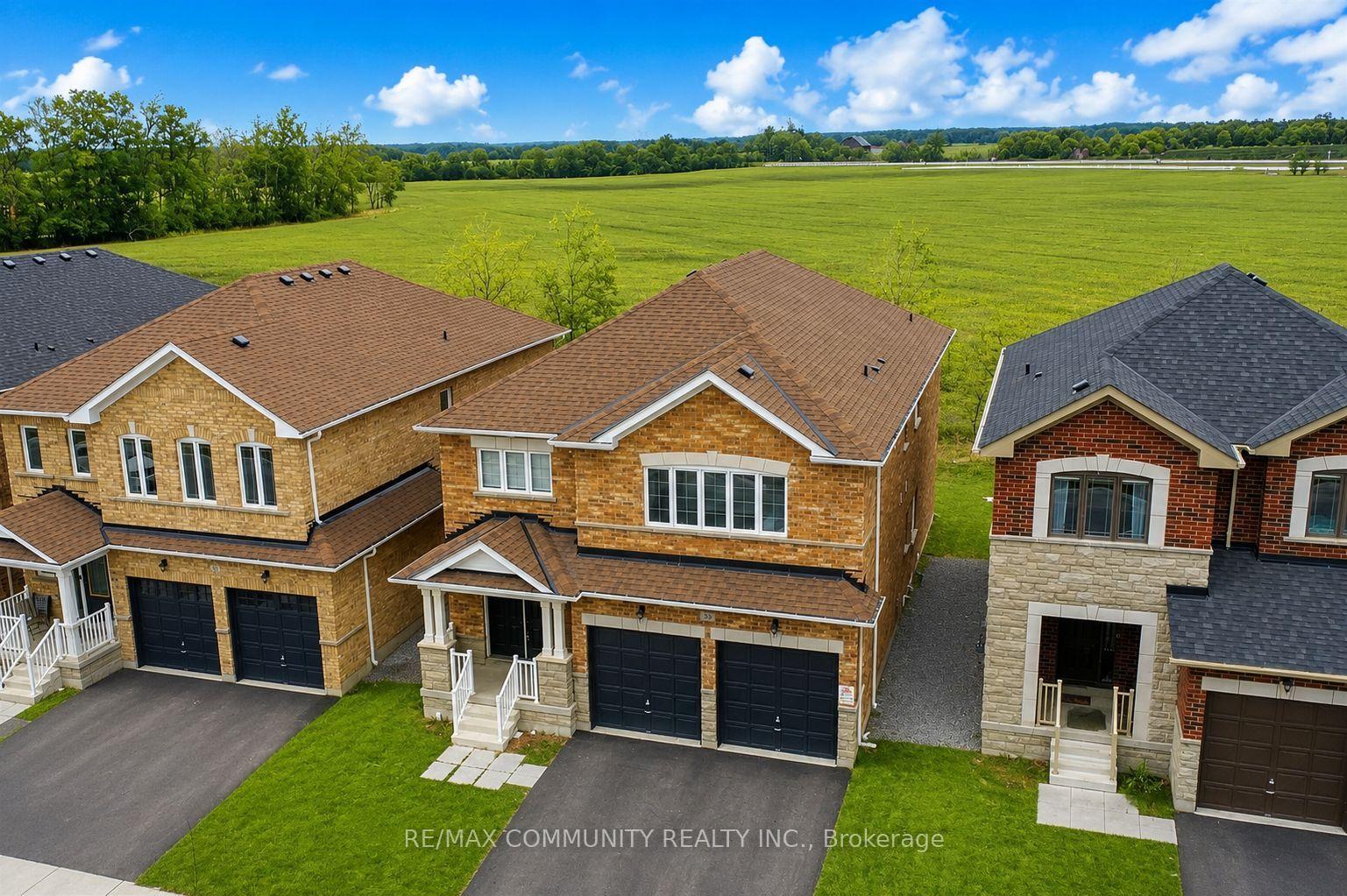 Photo 3 of 39 Butcher Street, Brock, Beaverton — HOMEH