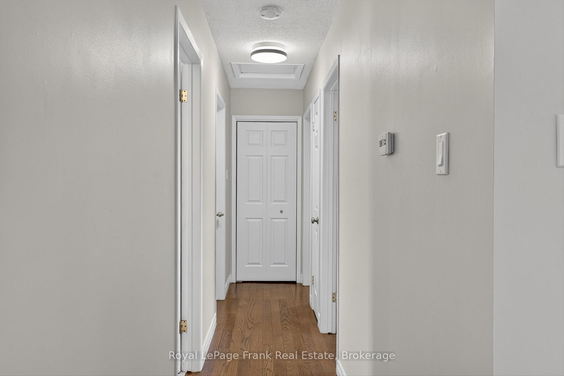 Photo 14 of 1717 Woodgrove Crescent, Peterborough, Monaghan Ward 2 — HOMEH