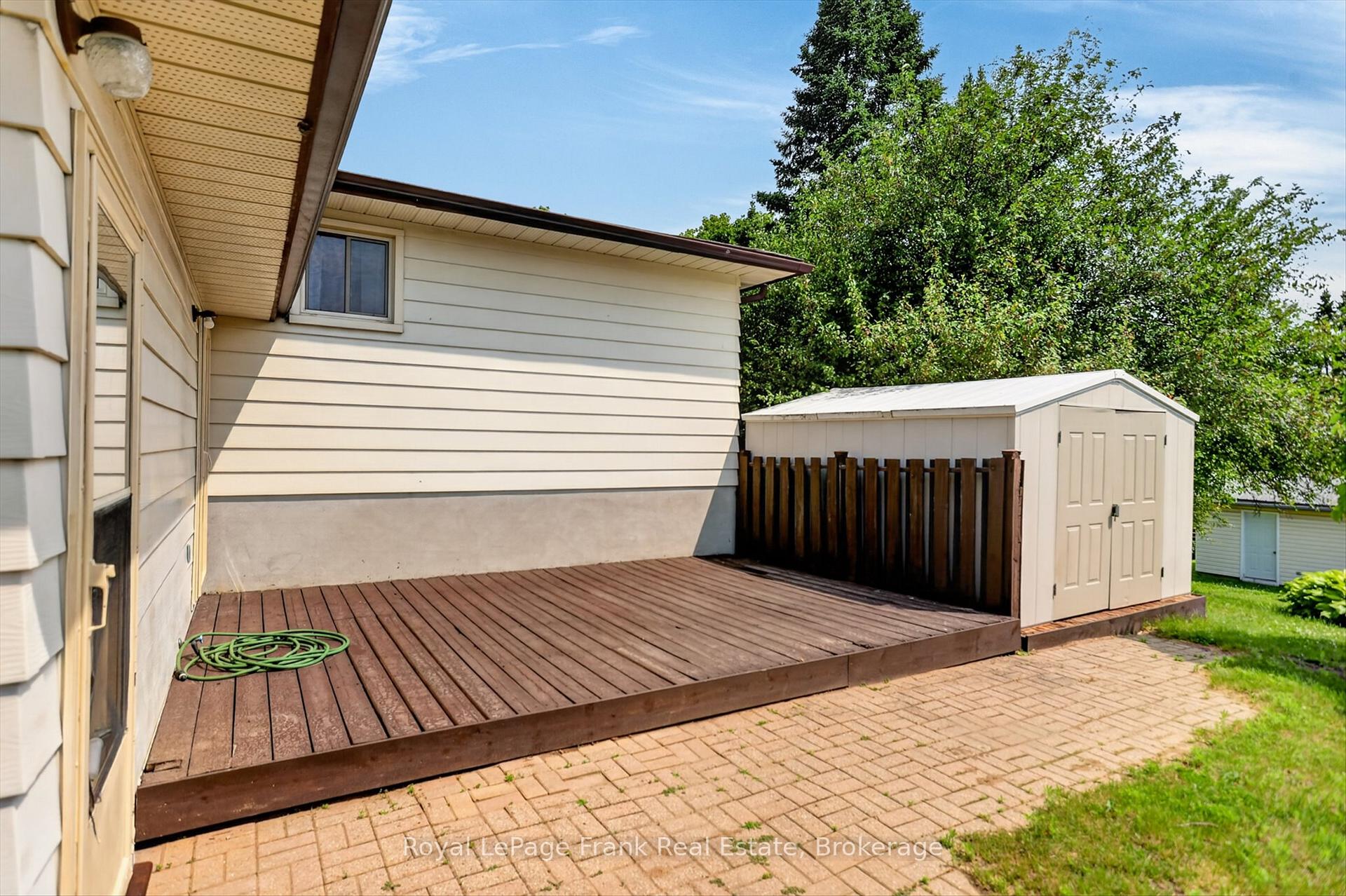 Photo 22 of 1717 Woodgrove Crescent, Peterborough, Monaghan Ward 2 — HOMEH